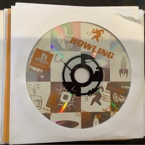 5 random ps1 games for 20 dollars plush a free plush toy!